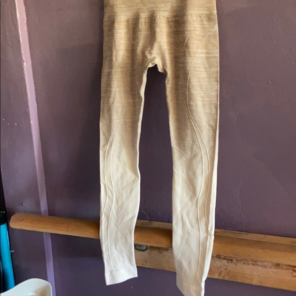Itzon umbre’ leggings